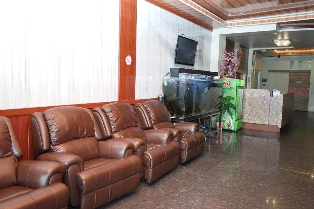 Ren'Z Hotel Bangka Island  Экстерьер фото